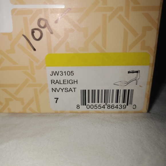 Jewel Badgley Mischka Midnight Blue Heels with Sparkling Crystals - Picture 4 of 7